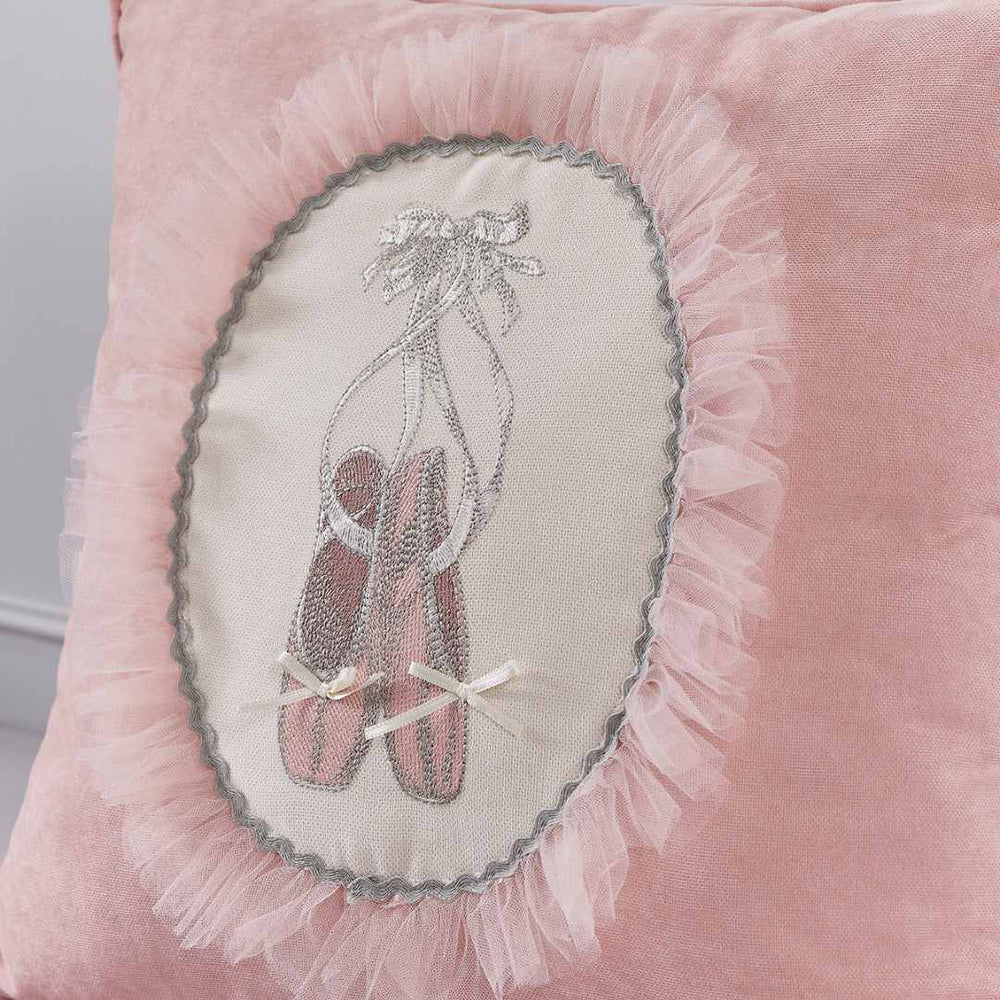Декоративна възглавница Ballerina No:03 за уютен интериор